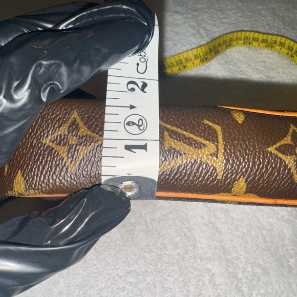 Louis Vuitton Marly Dragonne PM Clutch Bag Handheld Monogram Brown. - Picture 12 of 13